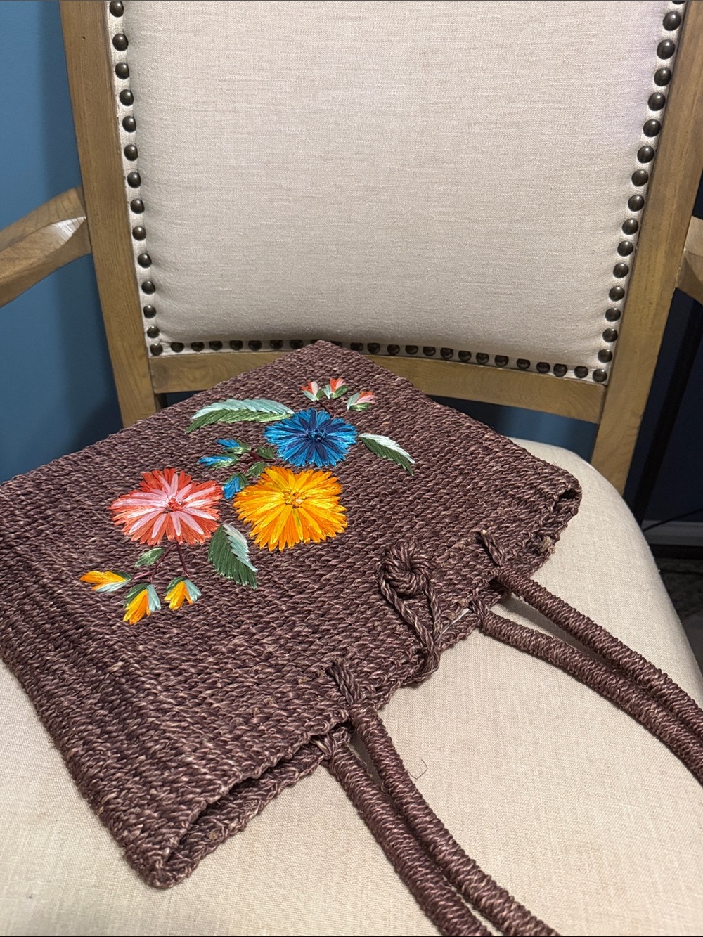 Woven Floral Embroidered Tote Bag - Picture 7 of 11